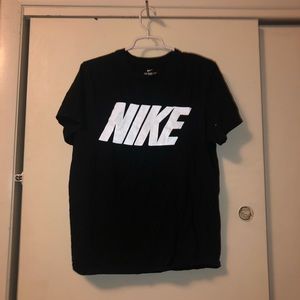 Nike t shirt